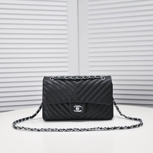 11 Chanel Classic Flap Bag Medium Women Luxury Quilted Caviar