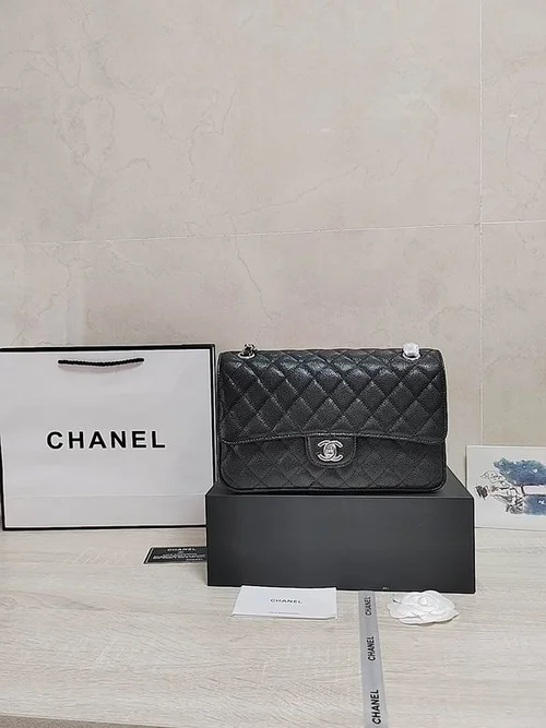 11 Chanel Classic Flap Bag Medium Women Luxury Quilted Caviar