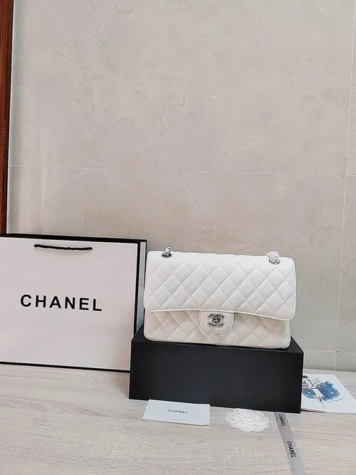 11 Chanel Classic Flap Bag Medium Women Luxury Quilted Caviar