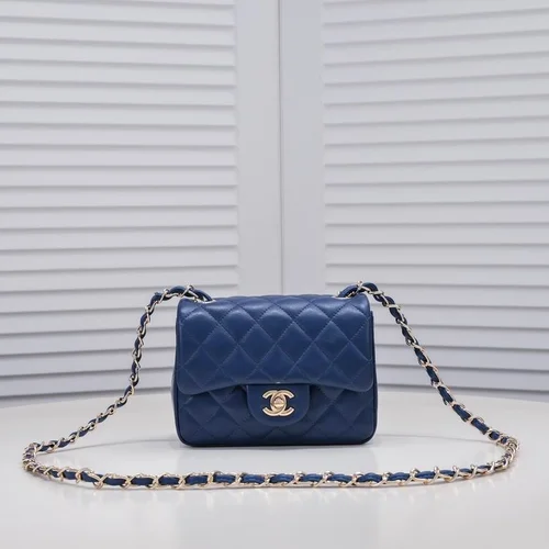 11 Chanel Classic Flap Bag Medium Women Luxury Quilted Caviar