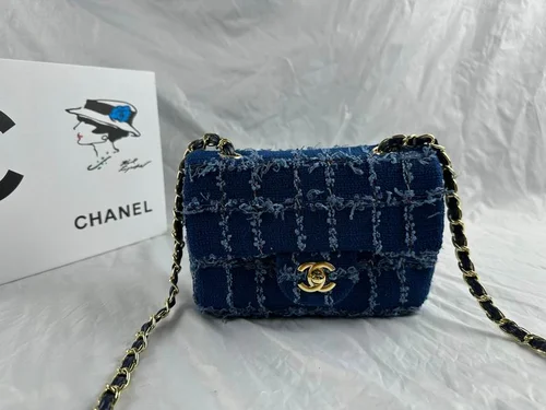 11 Chanel Classic Flap Bag Medium Women Luxury Quilted Caviar
