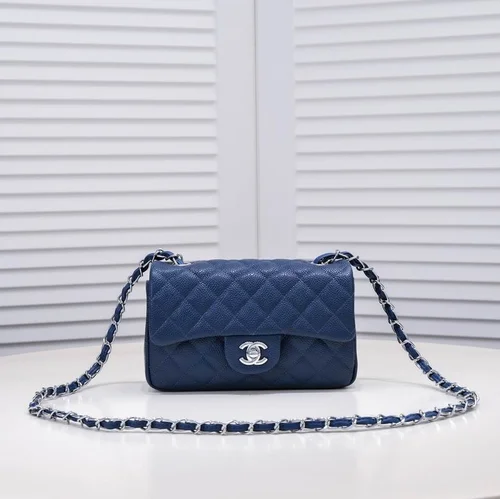 11 Chanel Classic Flap Bag Medium Women Luxury Quilted Caviar