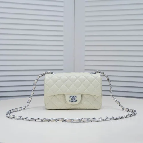 11 Chanel Classic Flap Bag Medium Women Luxury Quilted Caviar