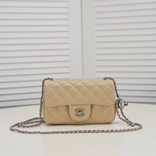 11 Chanel Classic Flap Bag Medium Women Luxury Quilted Caviar
