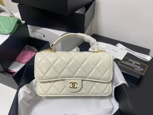 11 Chanel Classic Flap Bag Medium Women Luxury Quilted Caviar