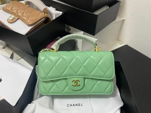 11 Chanel Classic Flap Bag Medium Women Luxury Quilted Caviar