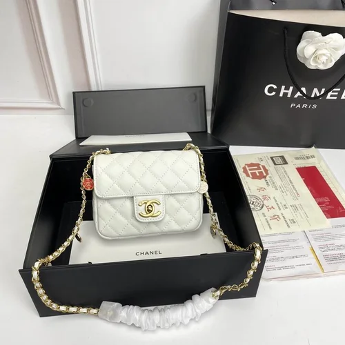 11 Chanel Classic Flap Bag Medium Women Luxury Quilted Caviar