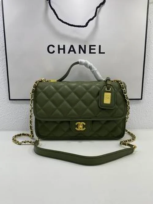 11 Chanel Classic Flap Bag Medium Women Luxury Quilted Caviar