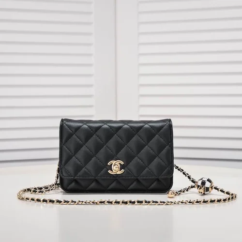 11 Chanel Classic Flap Bag Medium Women Luxury Quilted Caviar