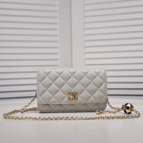 11 Chanel Classic Flap Bag Medium Women Luxury Quilted Caviar