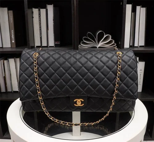 11 Chanel Classic Flap Bag Medium Women Luxury Quilted Caviar