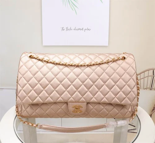 11 Chanel Classic Flap Bag Medium Women Luxury Quilted Caviar