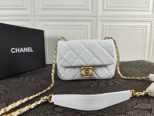 11 Chanel Classic Flap Bag Medium Women Luxury Quilted Caviar