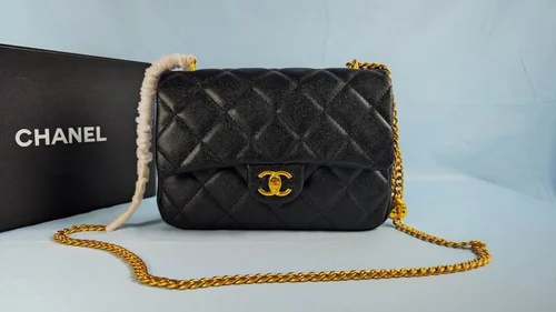 11 Chanel Classic Flap Bag Medium Women Luxury Quilted Caviar