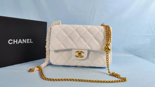 11 Chanel Classic Flap Bag Medium Women Luxury Quilted Caviar