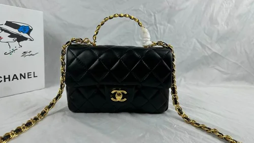 11 Chanel Classic Flap Bag Medium Women Luxury Quilted Caviar