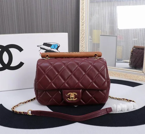 11 Chanel Classic Flap Bag Medium Women Luxury Quilted Caviar