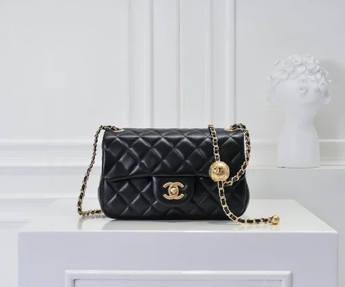 11 Chanel Classic Flap Bag Medium Women Luxury Quilted Caviar