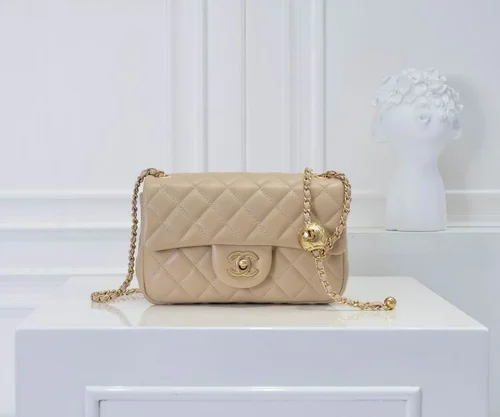 11 Chanel Classic Flap Bag Medium Women Luxury Quilted Caviar