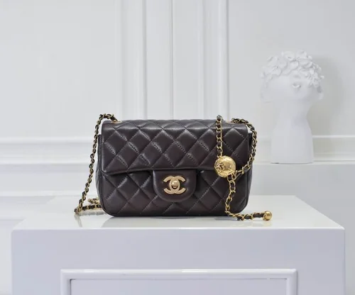 11 Chanel Classic Flap Bag Medium Women Luxury Quilted Caviar