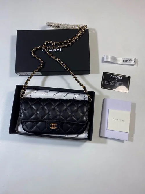 11 Chanel Classic Flap Bag Medium Women Luxury Quilted Caviar