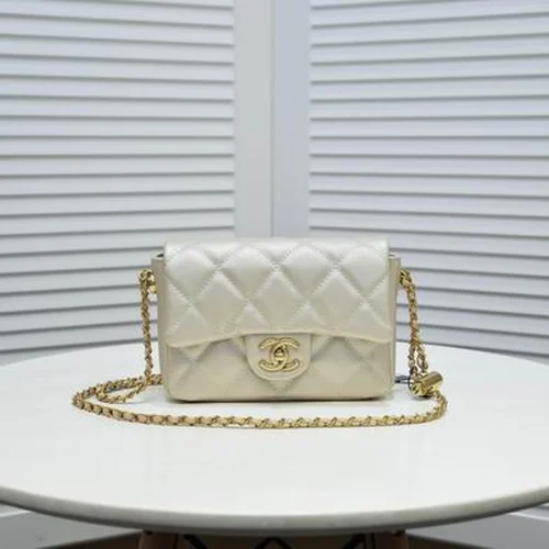 11 Chanel Classic Flap Bag Medium Women Luxury Quilted Caviar