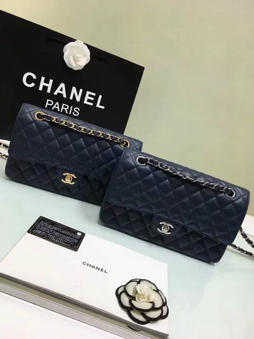 11 Chanel Classic Flap Bag Medium Women Luxury Quilted Caviar