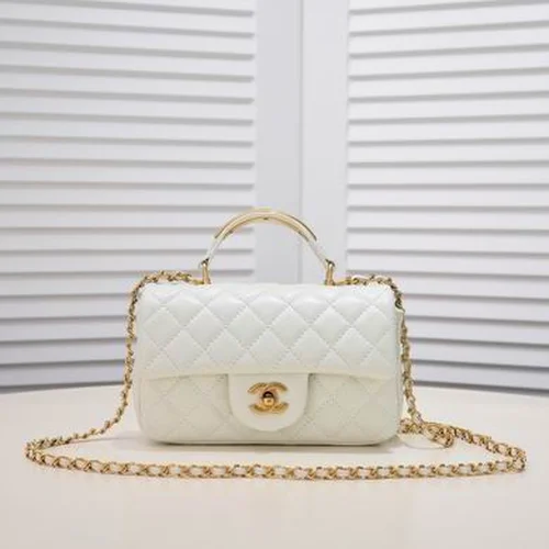 11 Chanel Classic Flap Bag Medium Women Luxury Quilted Caviar