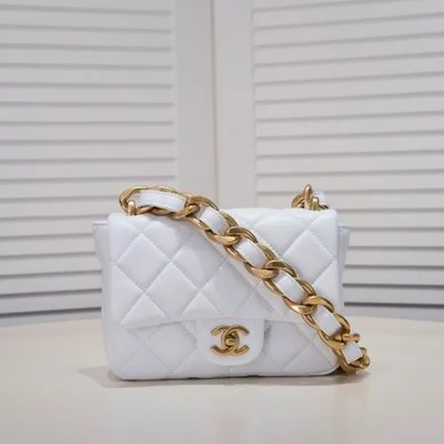 11 Chanel Classic Flap Bag Medium Women Luxury Quilted Caviar