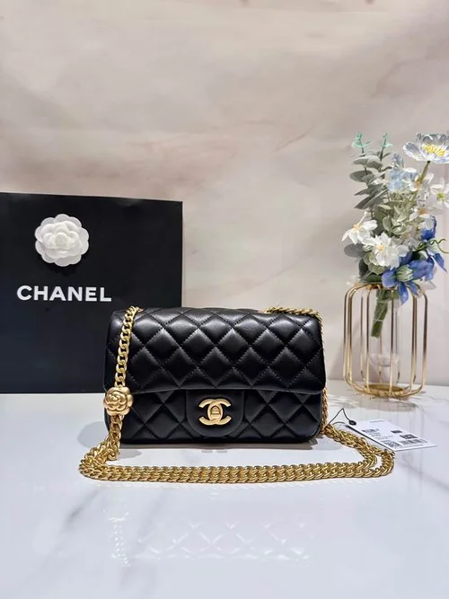 11 Chanel Classic Flap Bag Medium Women Luxury Quilted Caviar