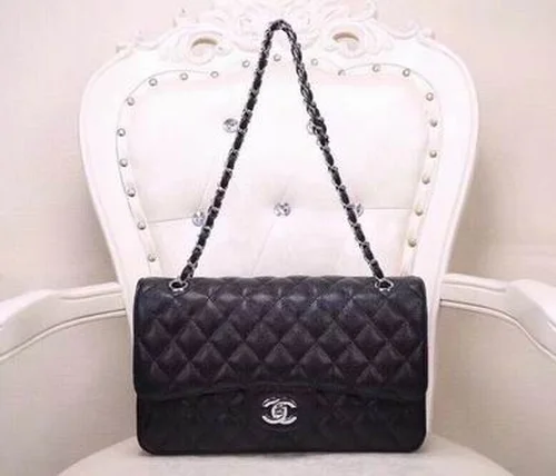 11 Chanel Classic Flap Bag Medium Women Luxury Quilted Caviar