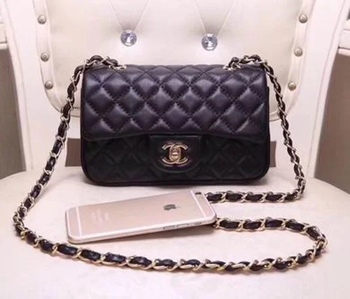 11 Chanel Classic Flap Bag Medium Women Luxury Quilted Caviar