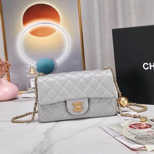 11 Chanel Classic Flap Bag Medium Women Luxury Quilted Caviar