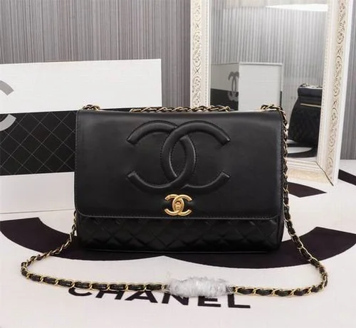 11 Chanel Classic Flap Bag Medium Women Luxury Quilted Caviar