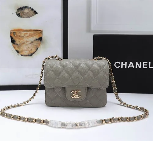 11 Chanel Classic Flap Bag Medium Women Luxury Quilted Caviar