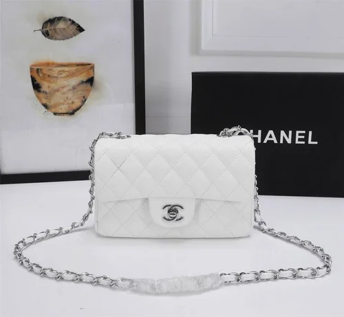 11 Chanel Classic Flap Bag Medium Women Luxury Quilted Caviar