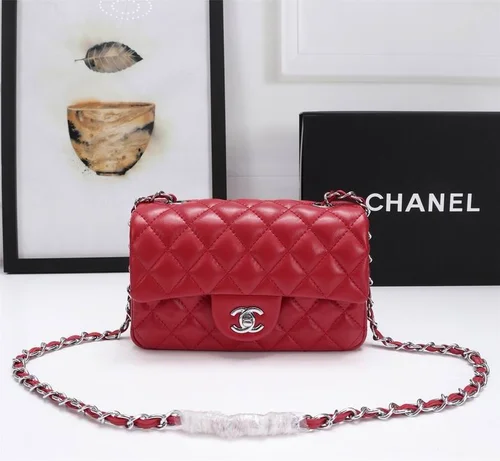 11 Chanel Classic Flap Bag Medium Women Luxury Quilted Caviar