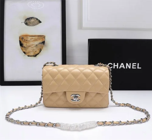 11 Chanel Classic Flap Bag Medium Women Luxury Quilted Caviar