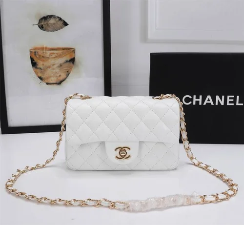 11 Chanel Classic Flap Bag Medium Women Luxury Quilted Caviar