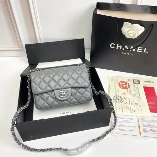 11 Chanel Classic Flap Bag Medium Women Luxury Quilted Caviar