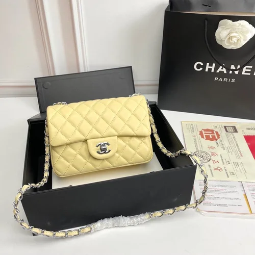 11 Chanel Classic Flap Bag Medium Women Luxury Quilted Caviar