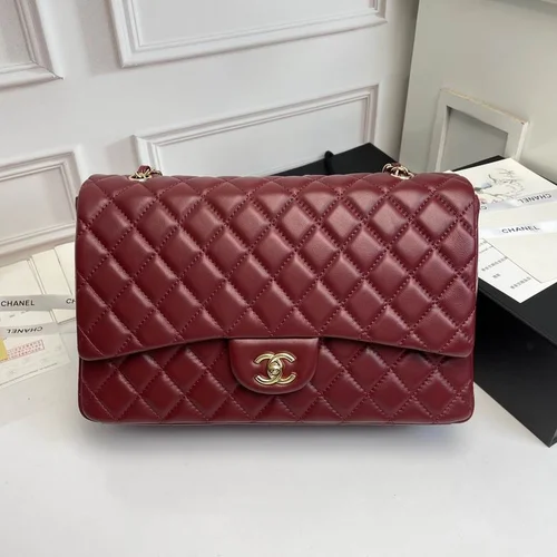 11 Chanel Classic Flap Bag Medium Women Luxury Quilted Caviar