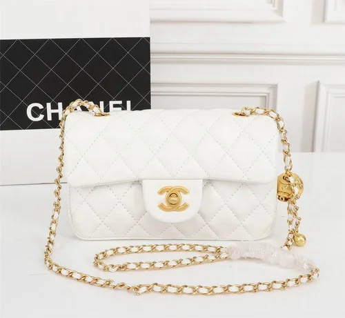 11 Chanel Classic Flap Bag Medium Women Luxury Quilted Caviar