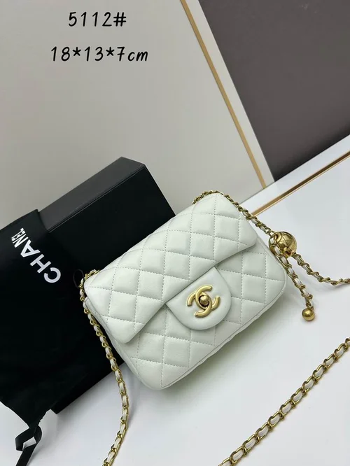 11 Chanel Classic Flap Bag Medium Women Luxury Quilted Caviar