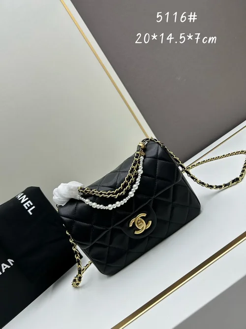 11 Chanel Classic Flap Bag Medium Women Luxury Quilted Caviar