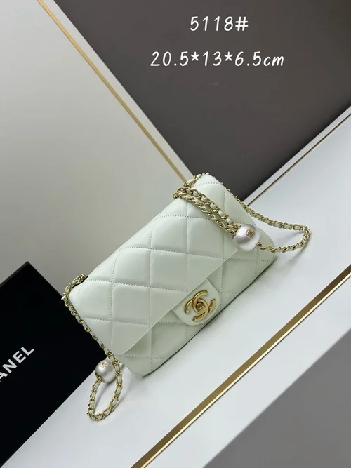11 Chanel Classic Flap Bag Medium Women Luxury Quilted Caviar