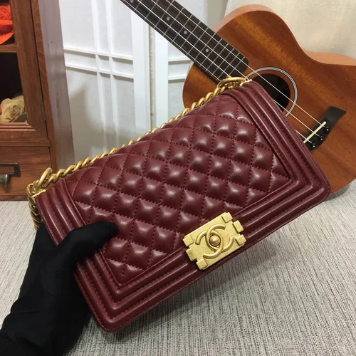 11 Chanel Le Boy Flap Bag Medium Women Luxury Quilted Leather