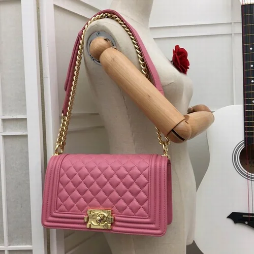 11 Chanel Le Boy Flap Bag Medium Women Luxury Quilted Leather