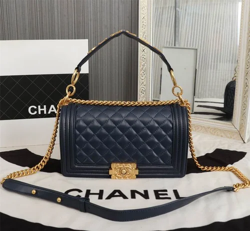 11 Chanel Le Boy Flap Bag Medium Women Luxury Quilted Leather