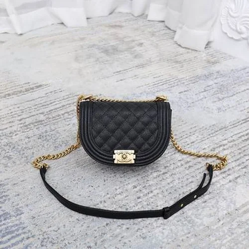 11 Chanel Le Boy Flap Bag Medium Women Luxury Quilted Leather